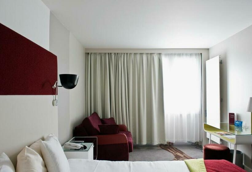 חדר קלאסי לשלושה, Mercure Paris Bercy Bibliotheque