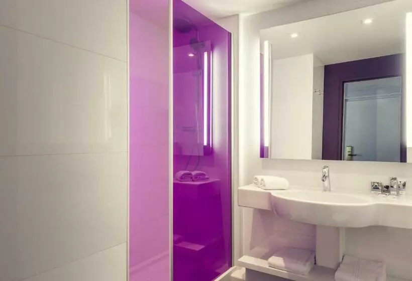 اتاق کلاسیک سه تخته, Mercure Paris Bercy Bibliotheque