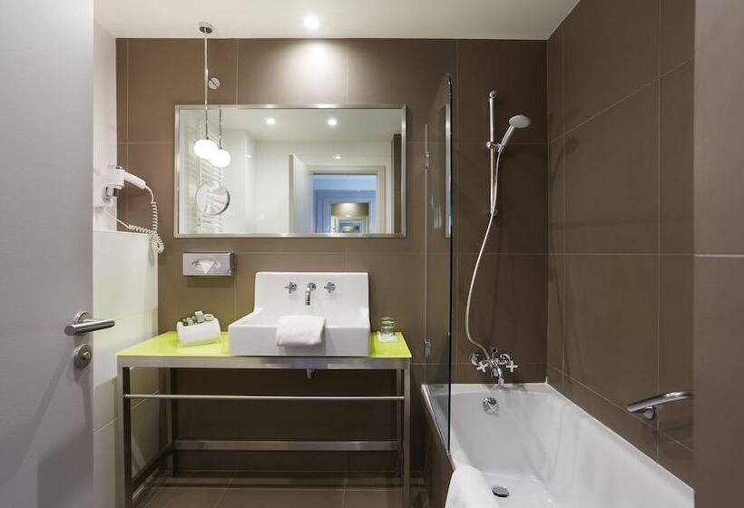 חדר סטנדרט נוף לגינה, Napoleon