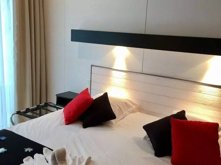 اتاق استاندارد, Roc Hôtel