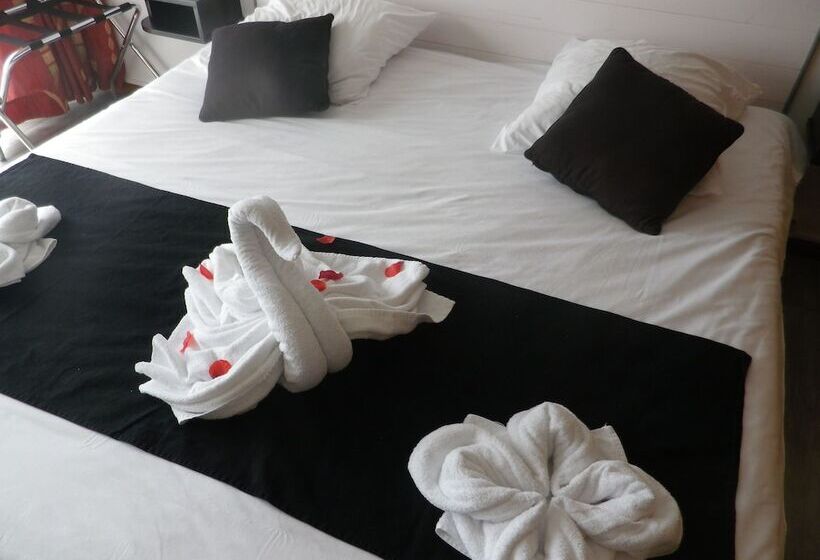 غرفة قياسية, Roc Hôtel