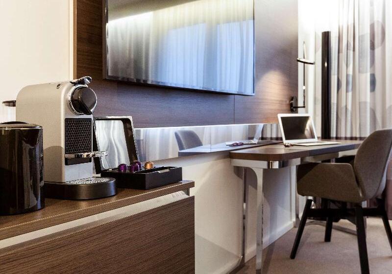 غرفة تنفيذية, Novotel Limoges Le Lac