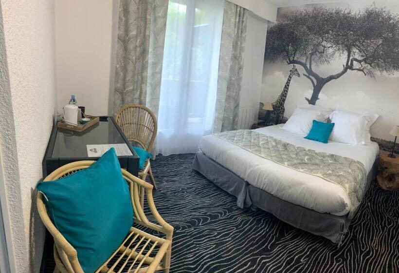 Номер Стандарт с Балконом, Au Palmyre Hôtel