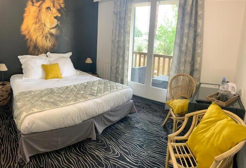 Номер Стандарт с Балконом, Au Palmyre Hôtel