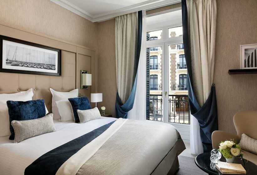 חדר דלוקס, Hôtel Barrière Le Grand Hôtel Dinard