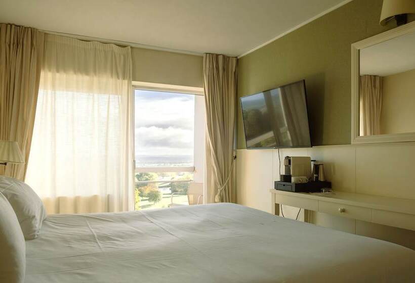 Номер Стандарт, Domaine Des Dryades