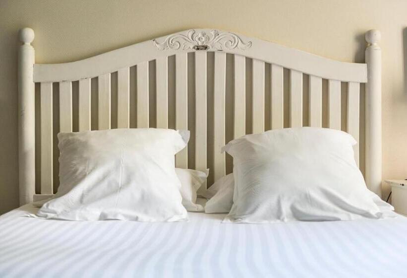 标准三人间, Domaine La Gentilhommière