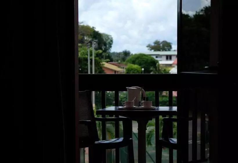 اتاق استاندارد با بالکن, Grand Hotel Montabo