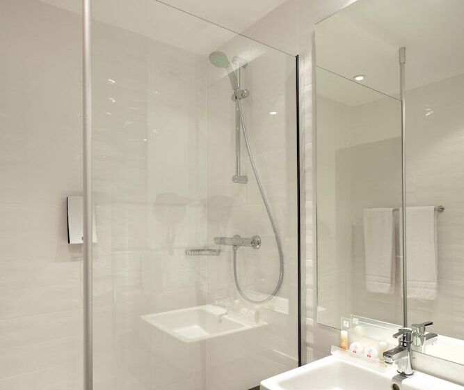 スタンダードルーム, Holiday Inn Lille Ouest Englos, An Ihg