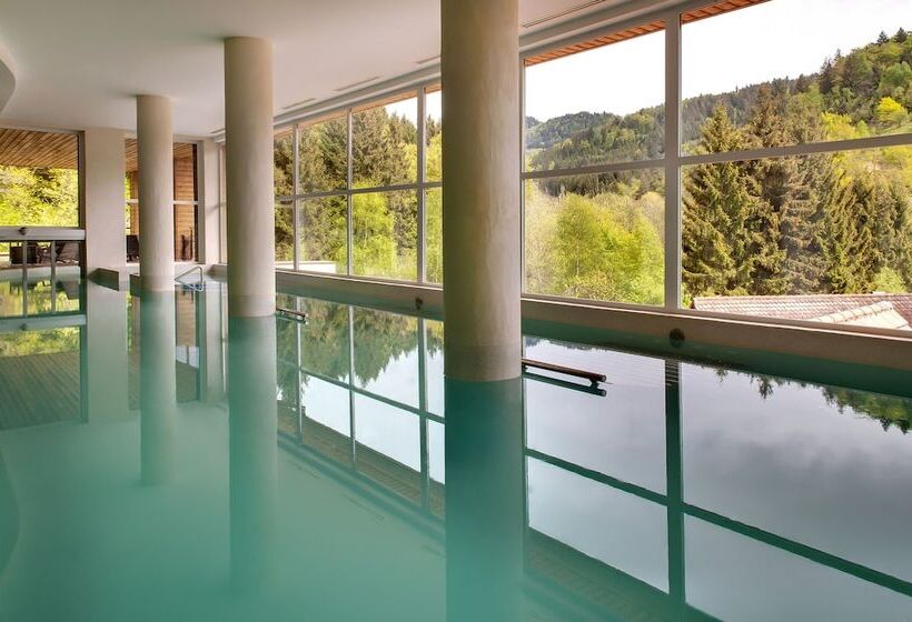 Номер Deluxe, La Cheneaudière   Hôtel Spa   Relais & Châteaux