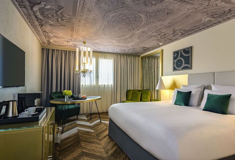 Номер Deluxe, Mgallery Le Louis Versailles Château