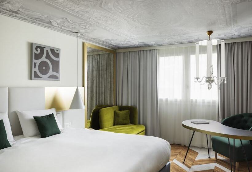 Номер Superior с Балконом, Mgallery Le Louis Versailles Château