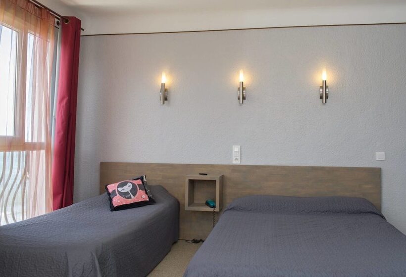 Triple Room Sea View, Hôtel Triton