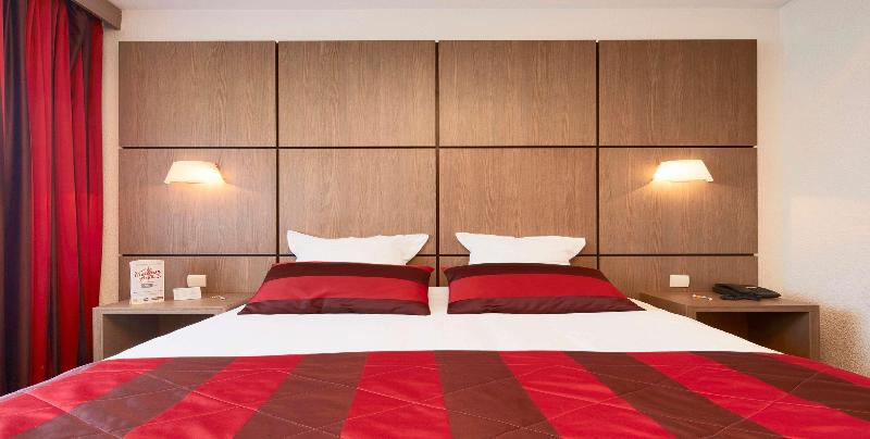 Quarto Triplo Estandar, Kyriad Grenoble Centre
