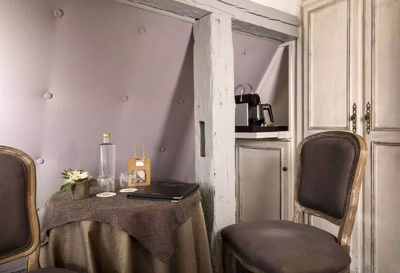 Standard Single Room, Restaurant Le Maréchal   Teritoria