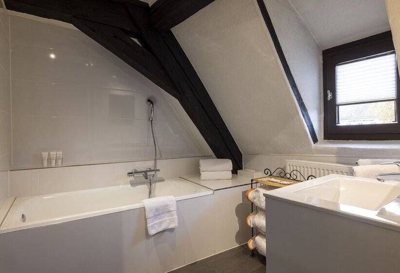 اتاق راحتی سه تخته, Restaurant Le Maréchal   Teritoria