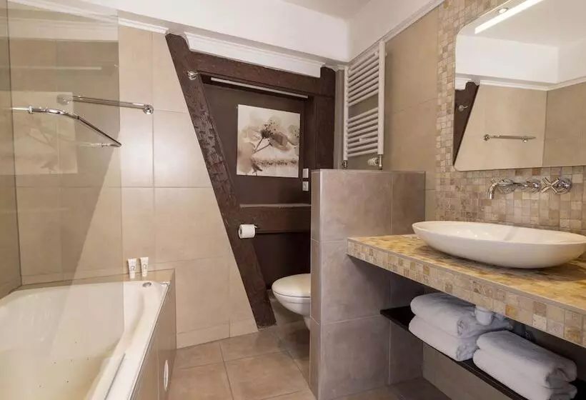 Deluxe Room, Restaurant Le Maréchal   Teritoria