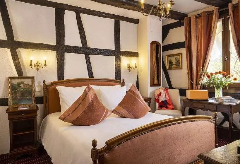 Standard Room, Restaurant Le Maréchal   Teritoria