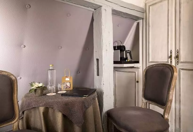 Standard Single Room, Restaurant Le Maréchal   Teritoria
