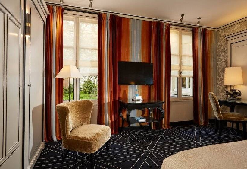 디럭스 룸, Le Pavillon De La Reine & Spa, Place Des Vosges