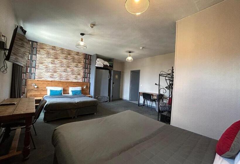 Четырехместный Номер Стандарт, Le Richelieu Bacchus