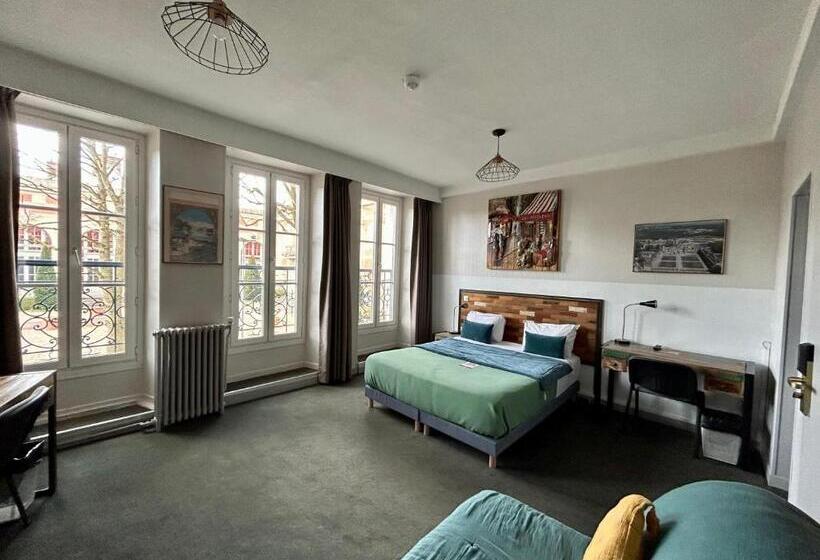 Четырехместный Номер Стандарт, Le Richelieu Bacchus