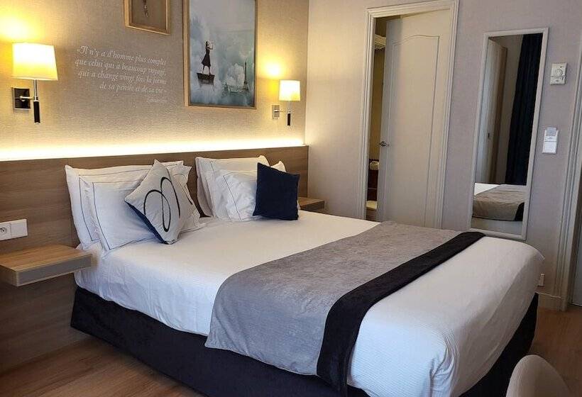 Quarto Superior, Magda Champs Elysees