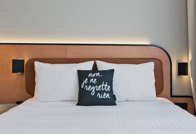 ダブルベッドスタンダードルーム, Moxy Paris Bastille