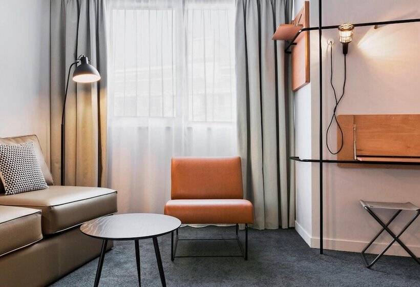 ファミリールーム, Moxy Paris Bastille