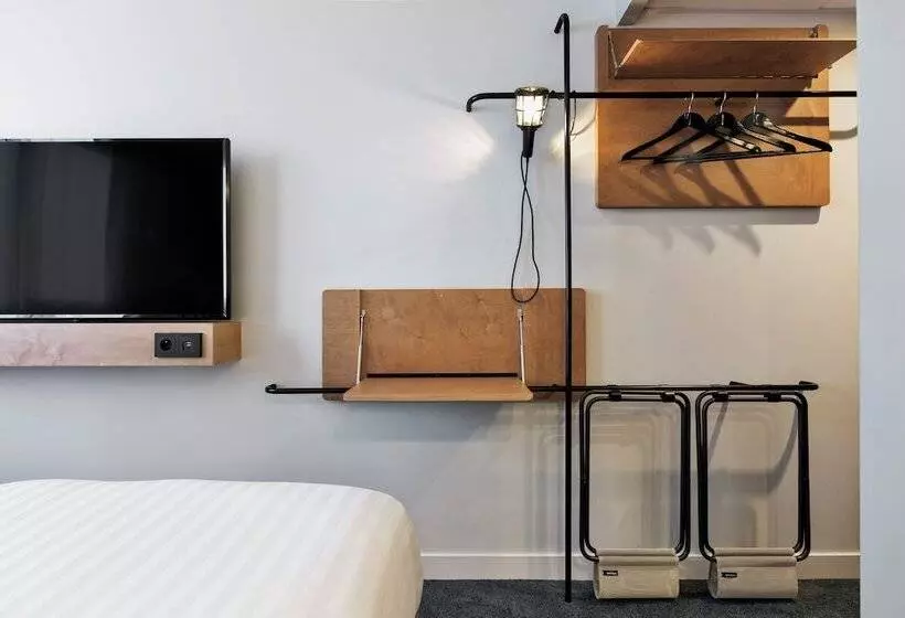 Camera Standard, Moxy Paris Bastille