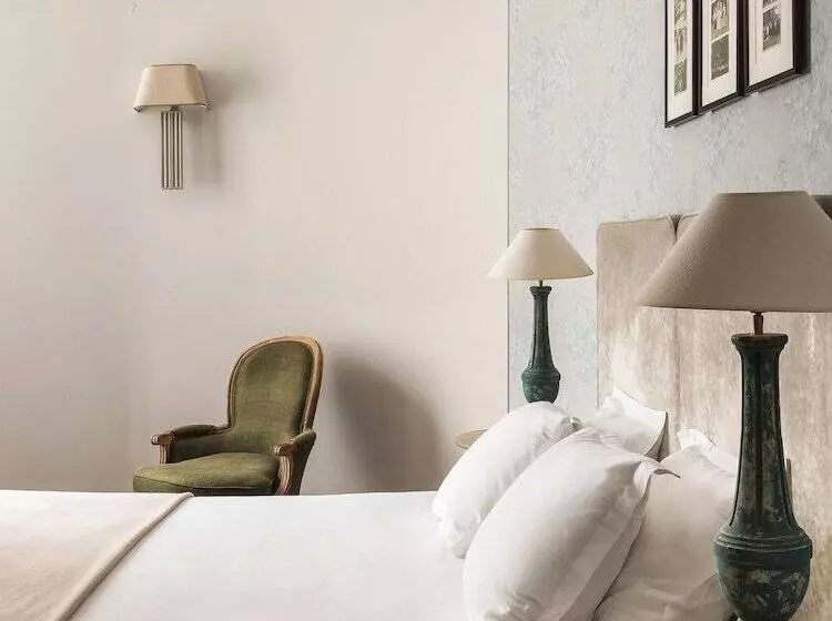 デラックスルーム, New Hotel Roblin