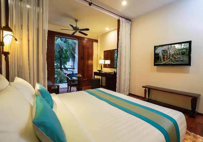 اتاق لوکس, New Hotel Roblin