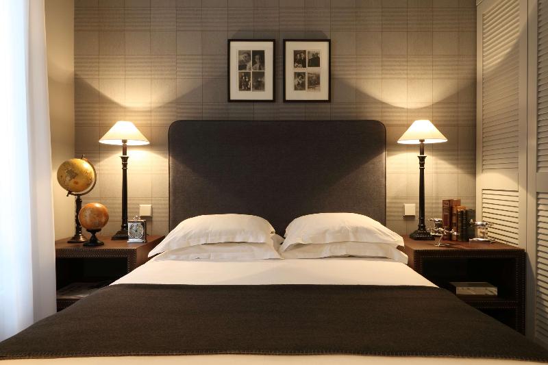 اتاق استاندارد, New Hotel Roblin