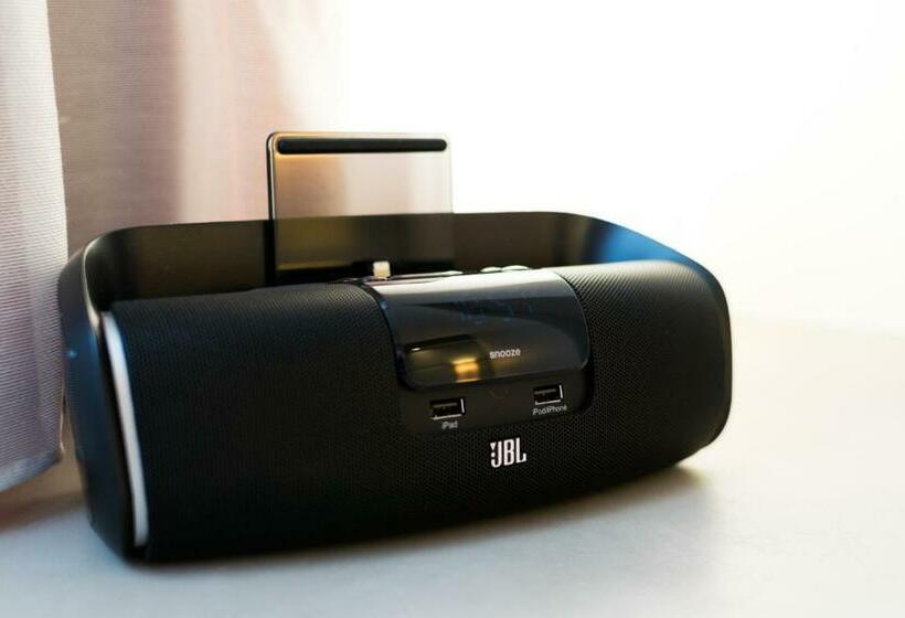 주니어 스위트, Paris Neuilly