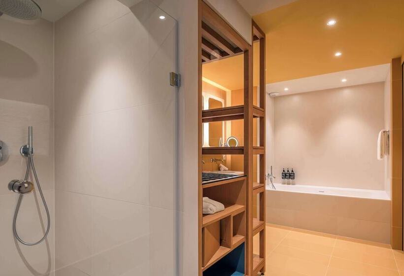 スイート, Canopy By Hilton Cannes