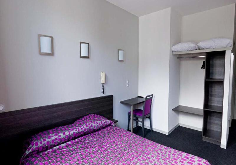 اتاق استاندارد یک نفره, Saint Etienne