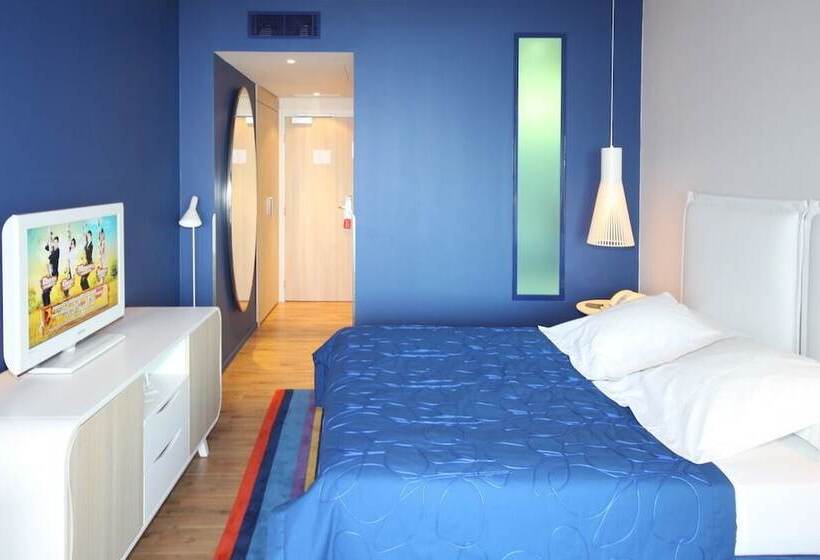 חדר קלאסי מיטה זוגית, Victoria