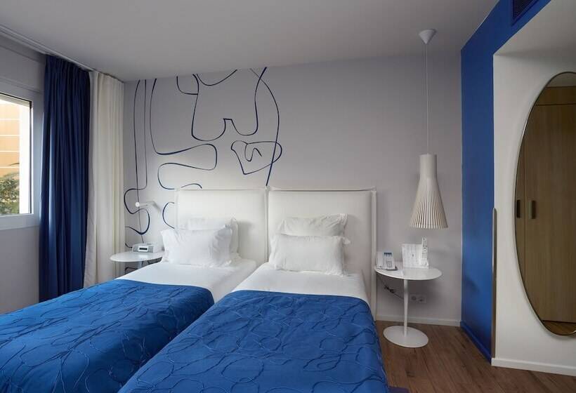 חדר קלאסי, Victoria