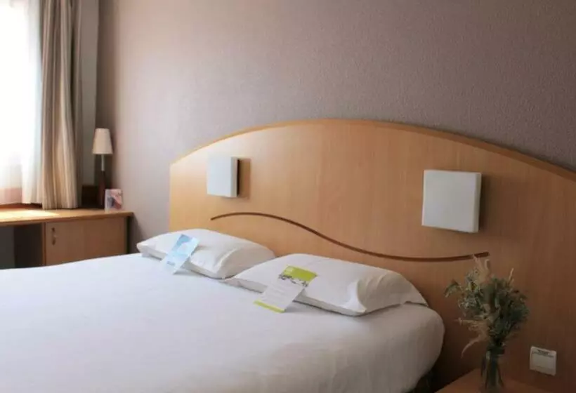 اتاق استاندارد, Kyriad Hotel Montpellier Centre Antigone