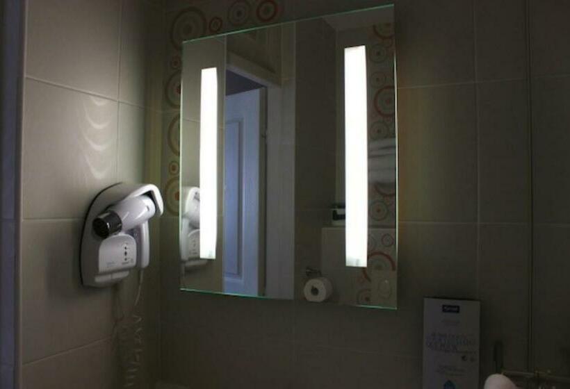 غرفة قياسية, Kyriad Hotel Montpellier Centre Antigone