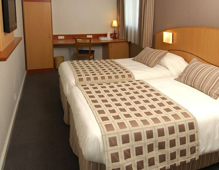 غرفة قياسية, Kyriad Hotel Montpellier Centre Antigone