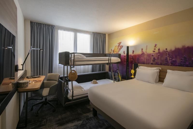 ダブルベッドのクラシックルーム, Novotel Antibes Sophia Antipolis