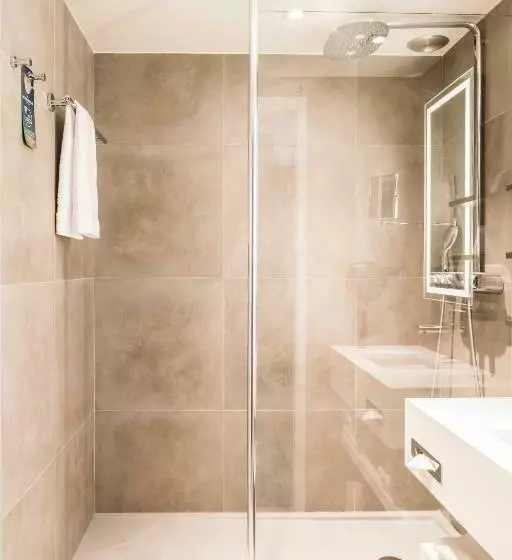 Chambre Supérieure, Novotel Paris Les Halles