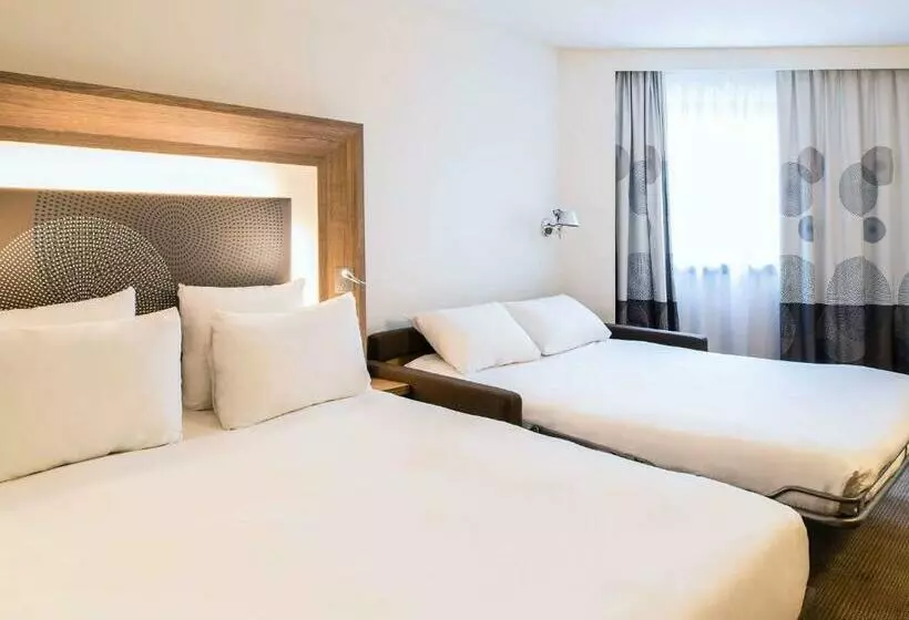 Chambre Supérieure, Novotel Paris Les Halles