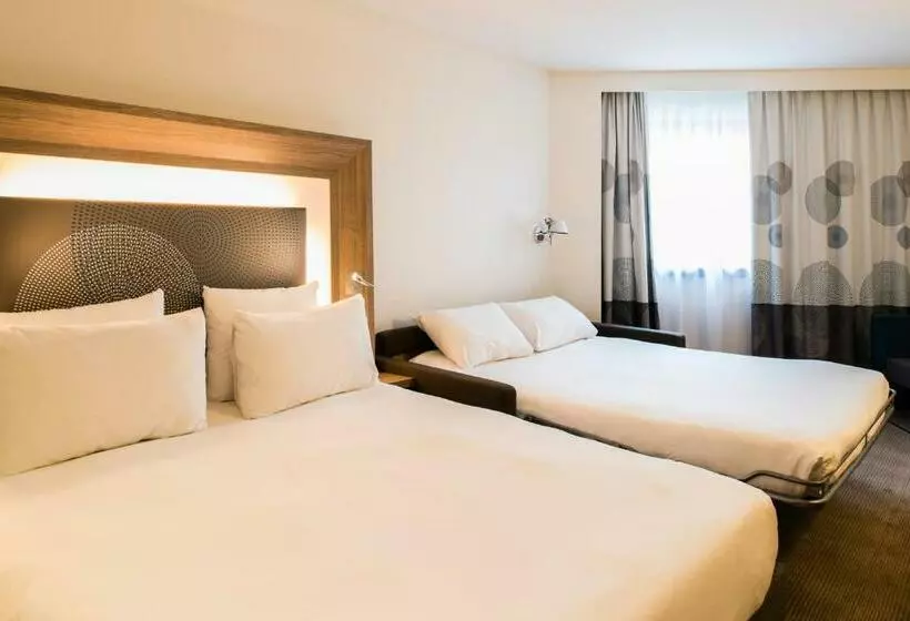 Chambre Supérieure, Novotel Paris Les Halles