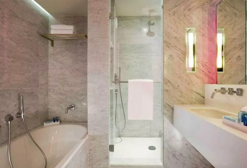 Junior Suite, Novotel Paris Les Halles