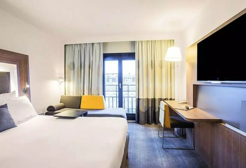 Chambre Supérieure, Novotel Paris Les Halles
