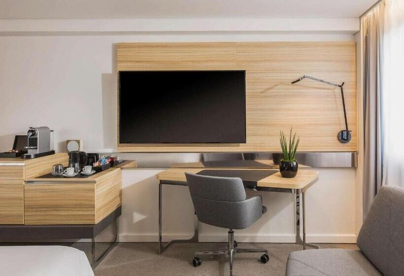Номер Executive, Novotel Strasbourg Centre Halles