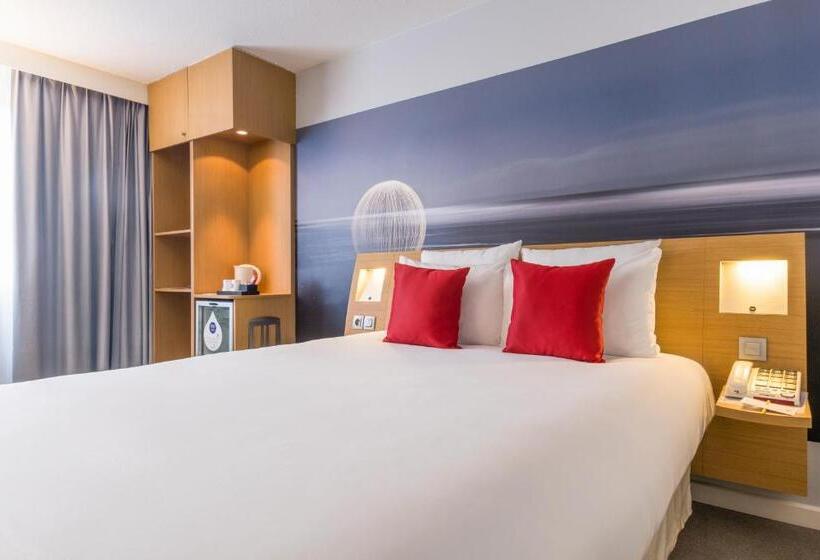 Номер Superior, Novotel Strasbourg Centre Halles