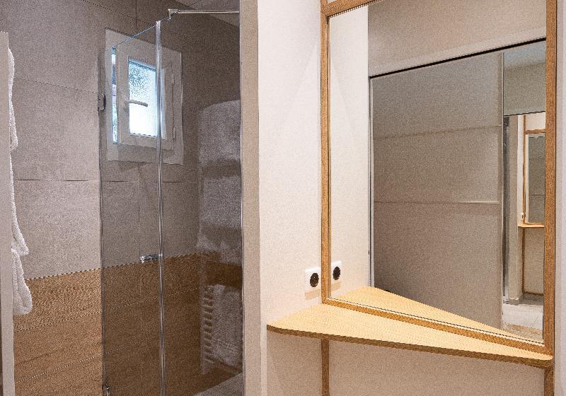 수피리어 룸 가든 전망, Hôtel The Originals Résidence De Rohan